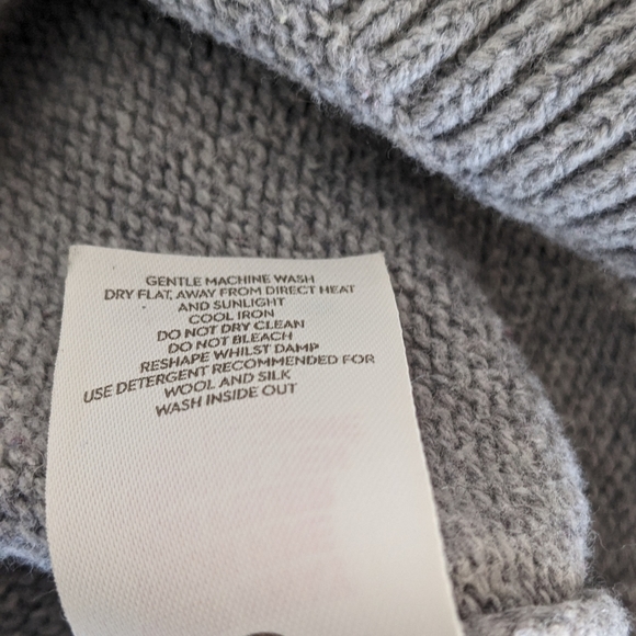 Mini Boden Flower Butterfly Wool Blend Sweater 3/4 - Picture 6 of 6